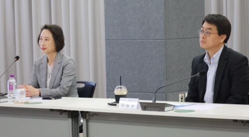 5월 11일 식품의약품안전평가원 이정림 부장, 이원규 과장 방문 이미지 -0